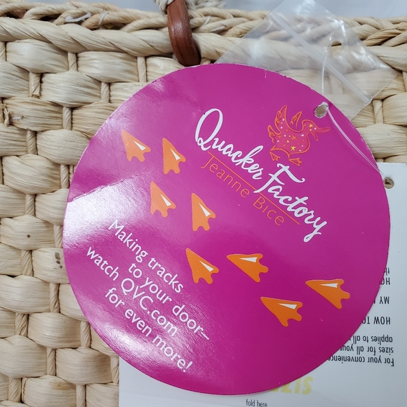 New Quacker Factory Straw Woven Beach Tote… - Picture 2 of 8